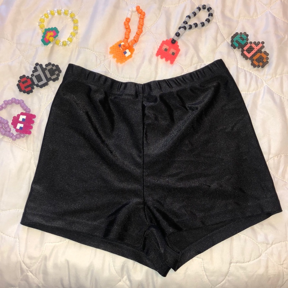 Iheartraves shorts